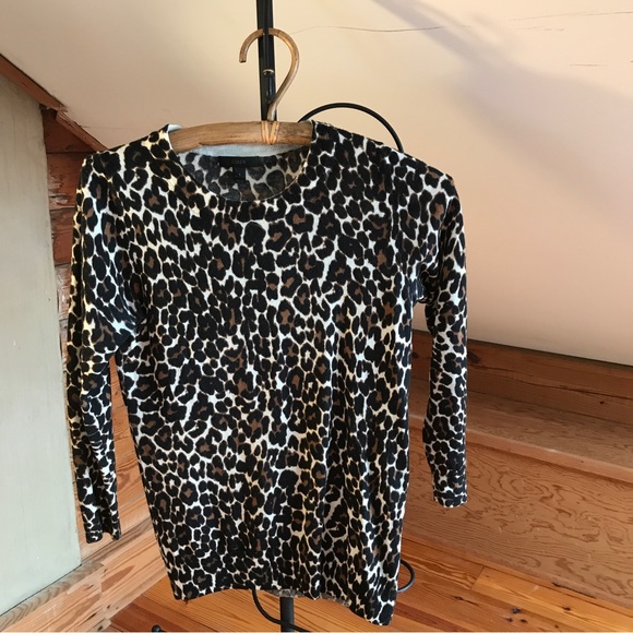 J. Crew Sweaters - J. Crew Merino Wool Leopard Print 3/4 Sweater, EUC, S